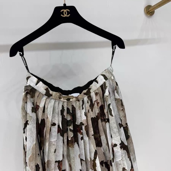 🚩steal authentic Burberry Camouflage Mini Skirt - Picture 3 of 7